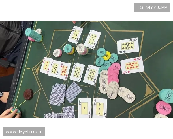 德州扑克真人国际：畅享全球最专业的真人德州扑克比赛与互动体验